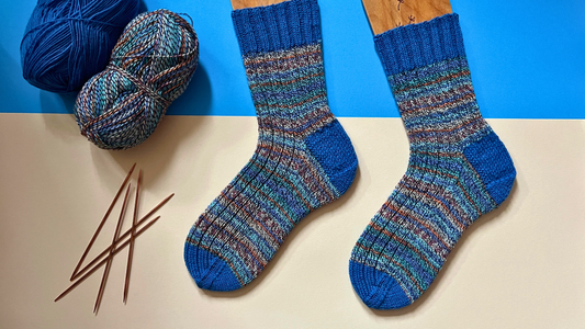 Strick-Test: Lykke Cypra Strumpfnadeln 15cm & Opal Bouquet Mouliné