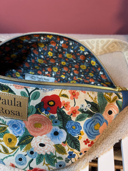 Bauchtasche Englisches Blumenmuster mit Kunstleder Blau und gewebtem Gurtband, mit Extrafach